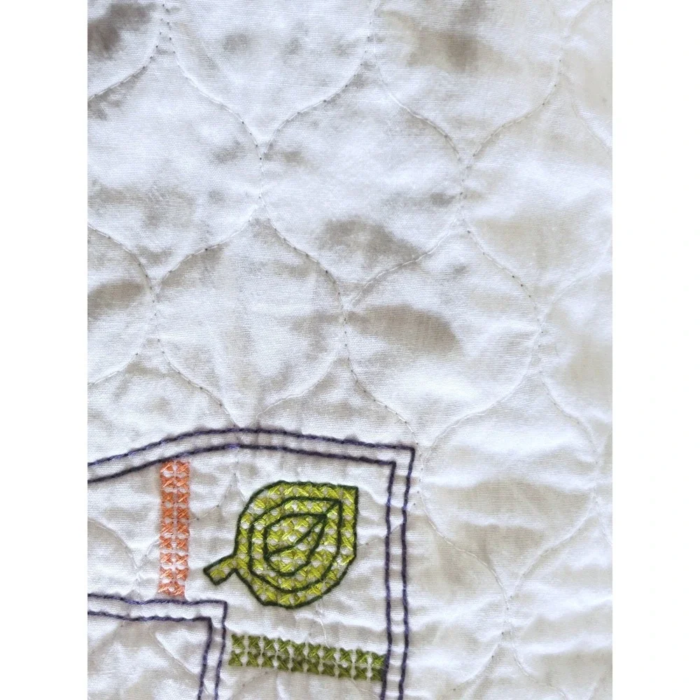 Handmade Baby‎ Hugs Mod Zoo Stamped Quilt Cross Stitch Finished Nursery Animals